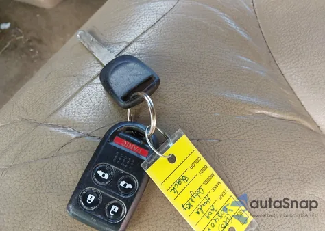 2009 Honda Odyssey Ex-L from USA, damaged, VIN 5FNRL387X9B008400